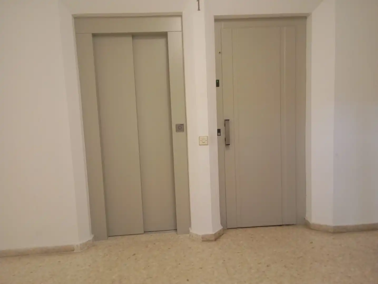 Piso en venta en Sevilla con Aire acondicionado, Terraza y Balcón