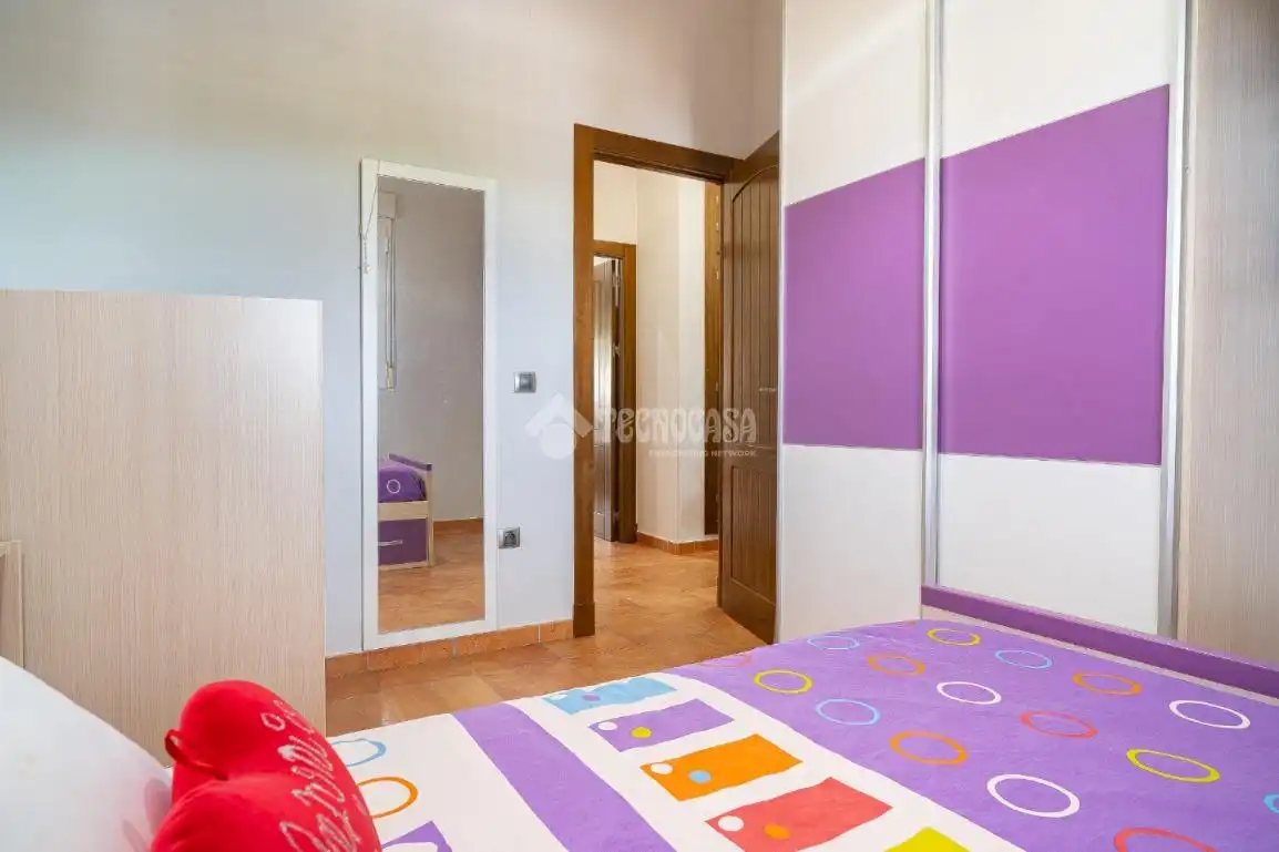 Habitación de Finca rústica en venta en Torreperogil con Aire acondicionado y Calefacción