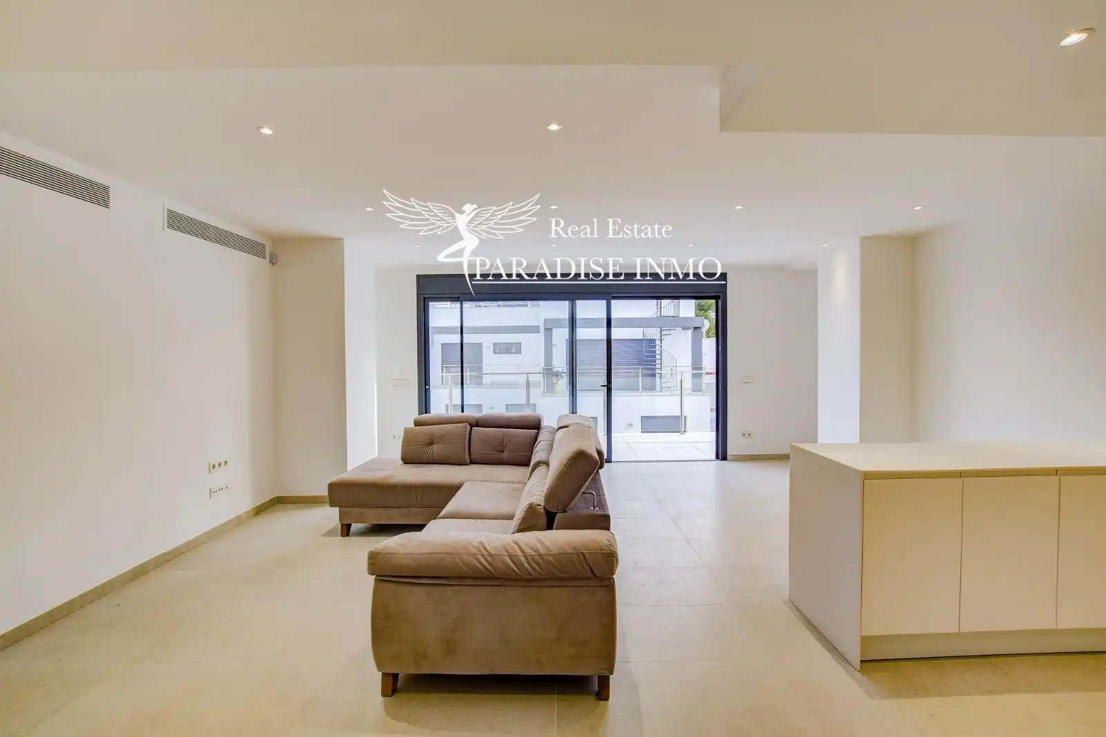 Sala de estar de Ático de alquiler en Santa Eulària des Riu con Aire acondicionado, Calefacción y Terraza