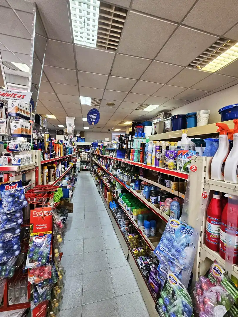 Local comercial en traspàs a Calle Ildefonso Martínez, imagen 6
