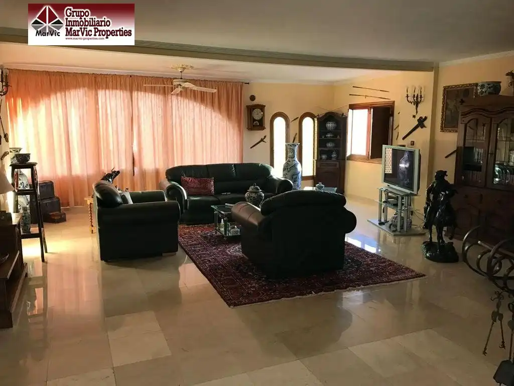 Chalet en venta en Urbanizaciones, imagen 9