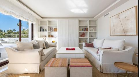 Foto 4 de Apartament en venda a Calle Sierra Cazorla, 77, Lomas de Marbella Club, Marbella