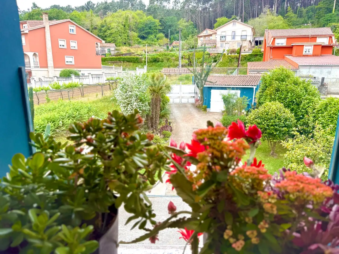 Garden of Houses for sale in Boiro  with Air Conditioner, Heating and Private garden