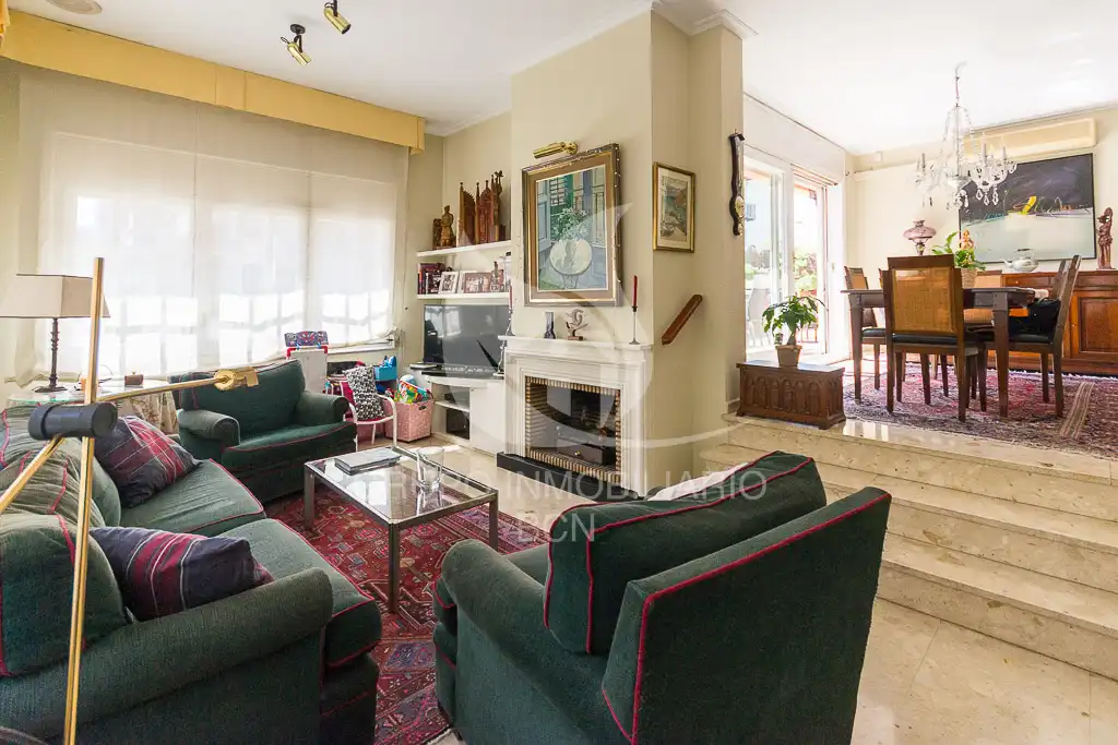 Living room of Houses for sale in Montcada i Reixac  with Air Conditioner, Heating and Terrace