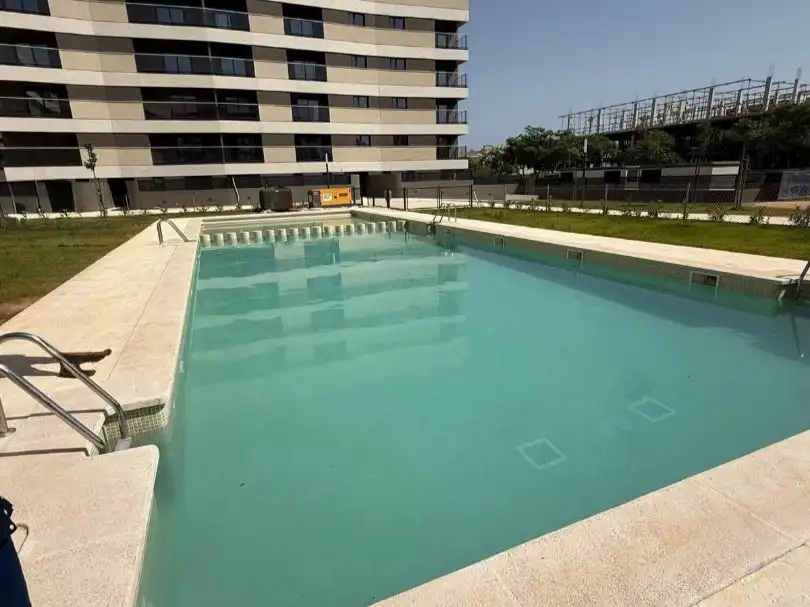 Swimming pool of Flat for sale in Llevant