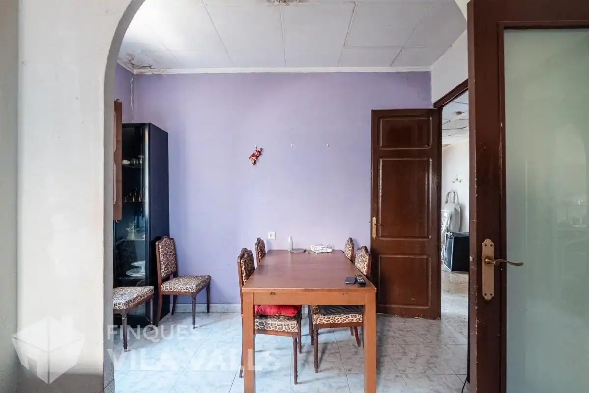 Menjador de Casa o xalet en venda en Palau-solità i Plegamans amb Jardí privat