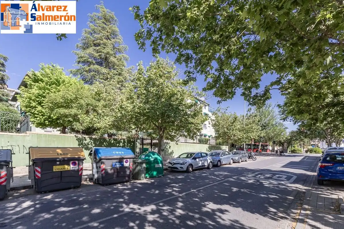 Piso en venta en Calle Bajo de Huétor, Cervantes