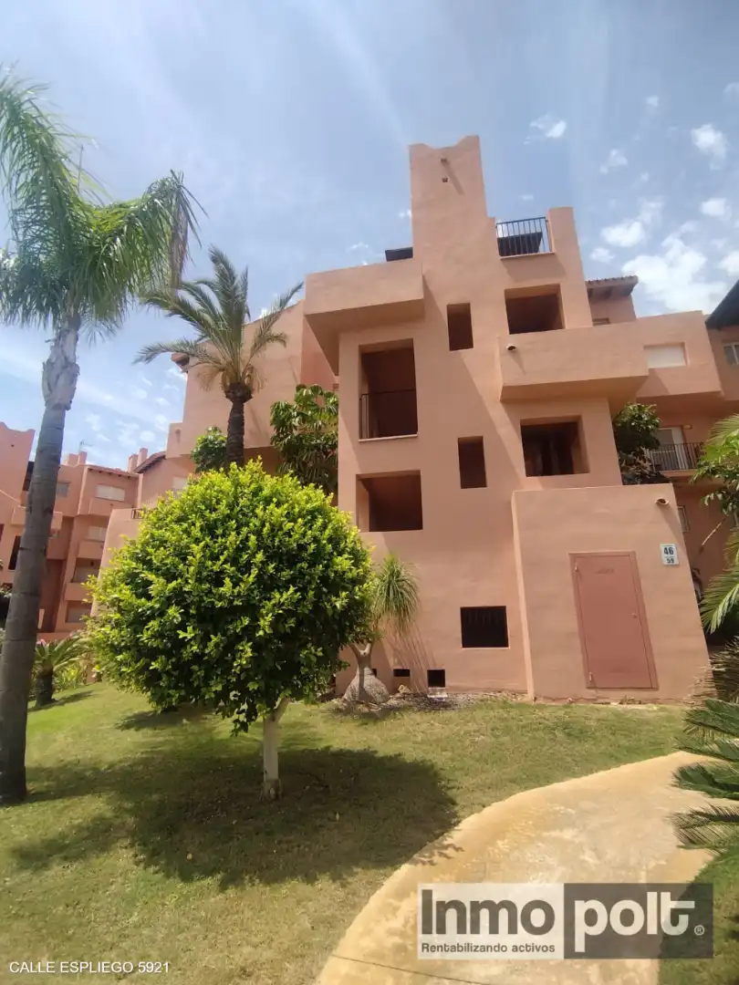 Vista exterior de Pis en venda en Torre-Pacheco amb Aire condicionat, Jardí privat i Terrassa