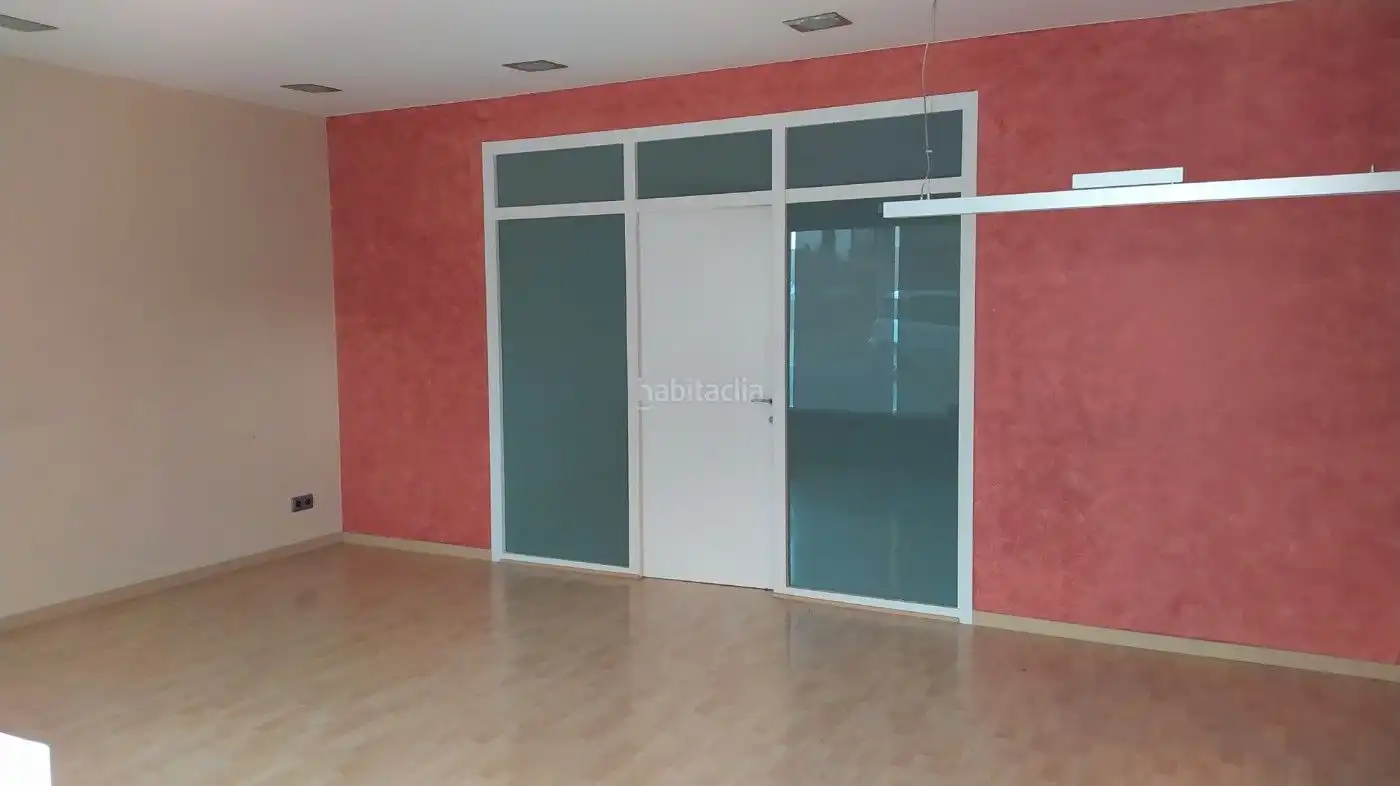 Local comercial en alquiler en Carrer Sant Marc 10, imagen 6