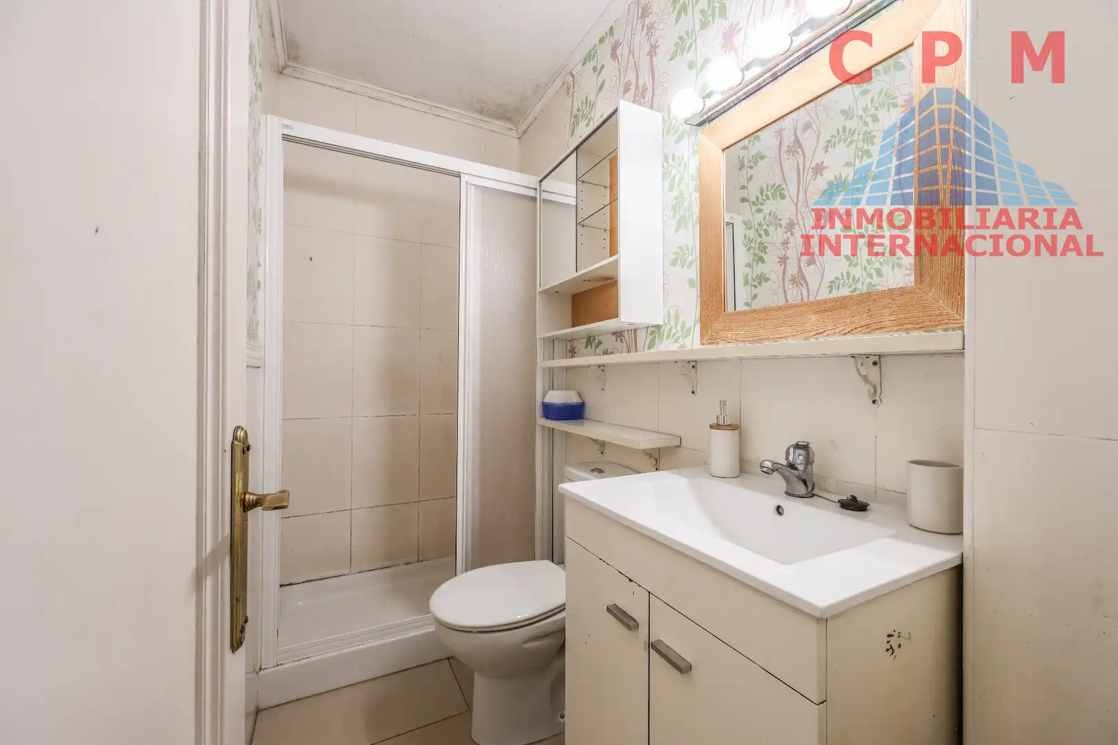 Baño de Piso en venta en Carabanchel