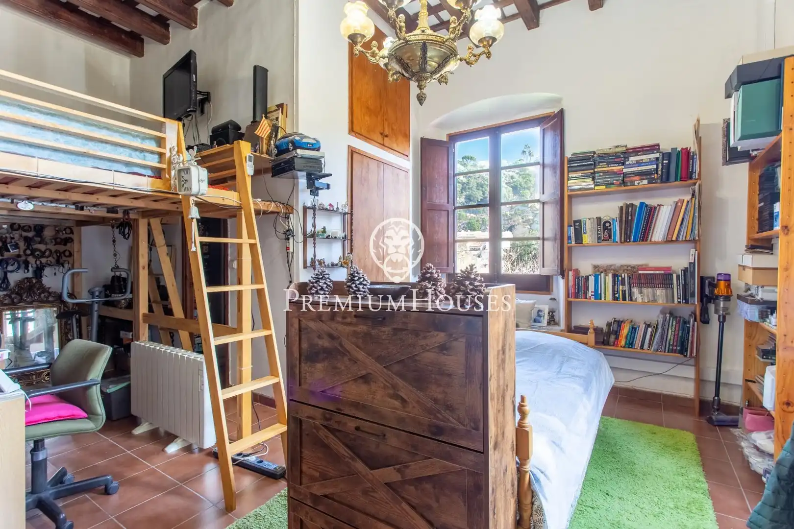 Dormitori de Casa o xalet en venda en Sant Andreu de Llavaneres amb Aire condicionat, Calefacció i Jardí privat