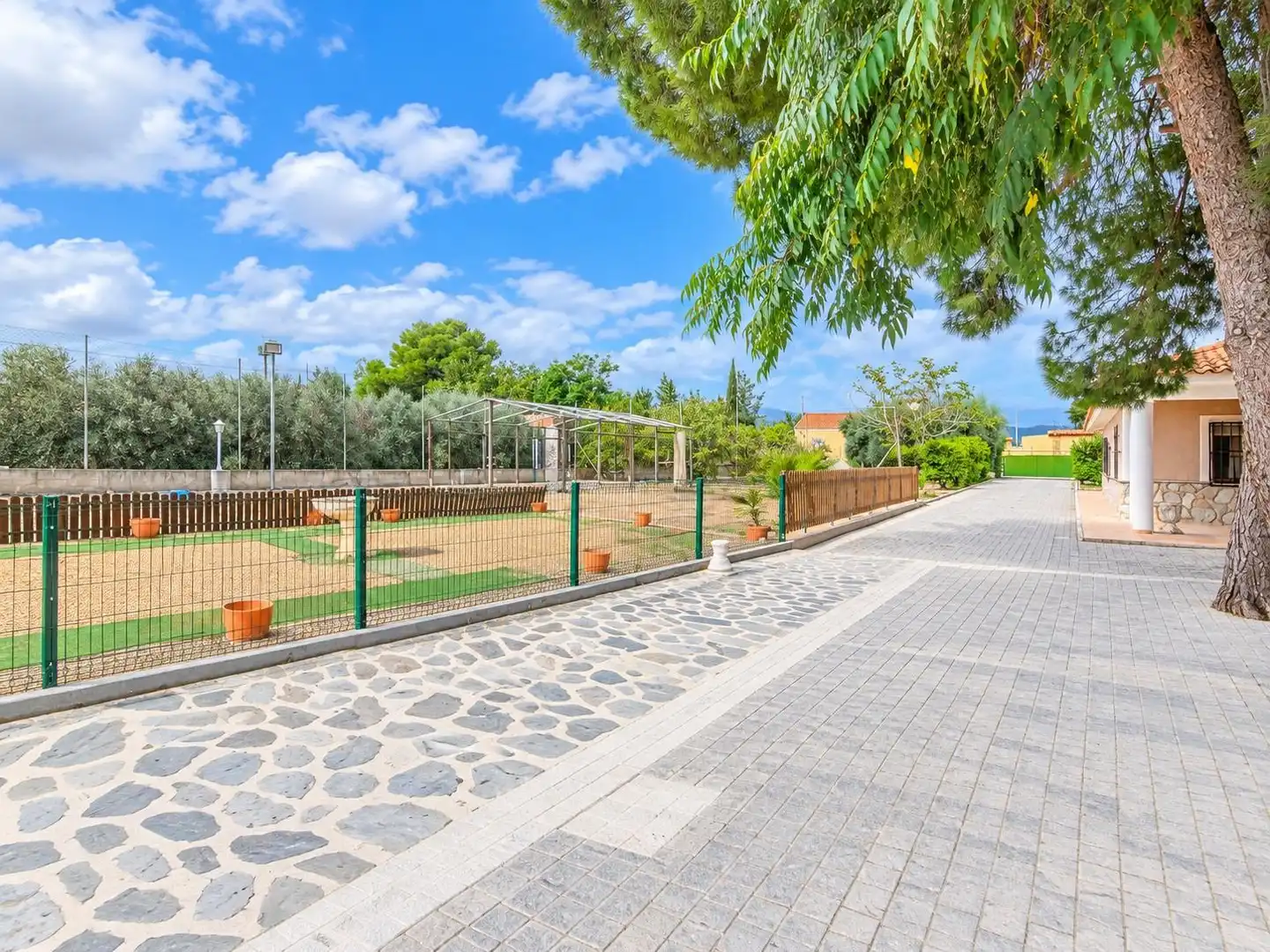 Vista exterior de Casa o chalet en venta en Montepinar - La Aparecida - Raiguero