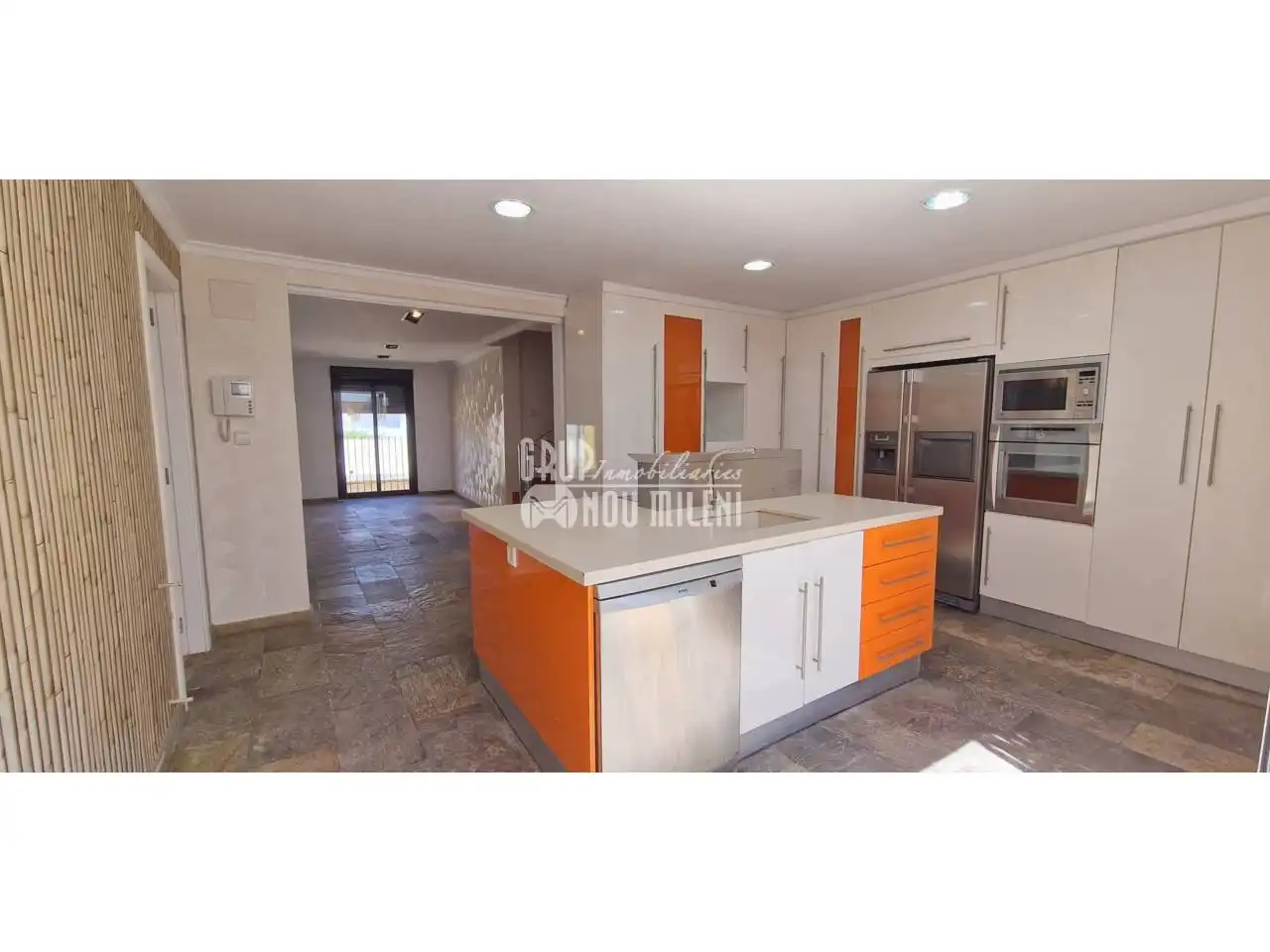 Kitchen of Houses for sale in Catarroja  with Air Conditioner, Heating and Terrace