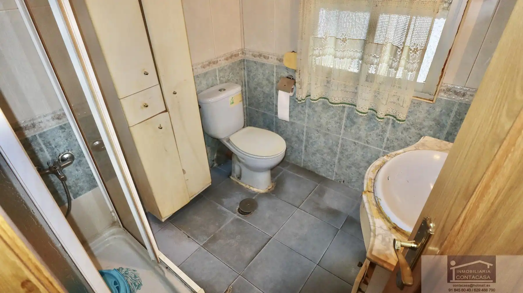 Baño de Piso en venta en Colmenar Viejo con Terraza y Trastero