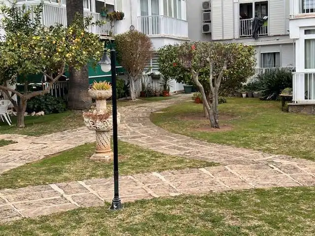Außenansicht von Erdgeschoss zum Verkauf in Calvià mit Klimaanlage, Heizung und Terrasse
