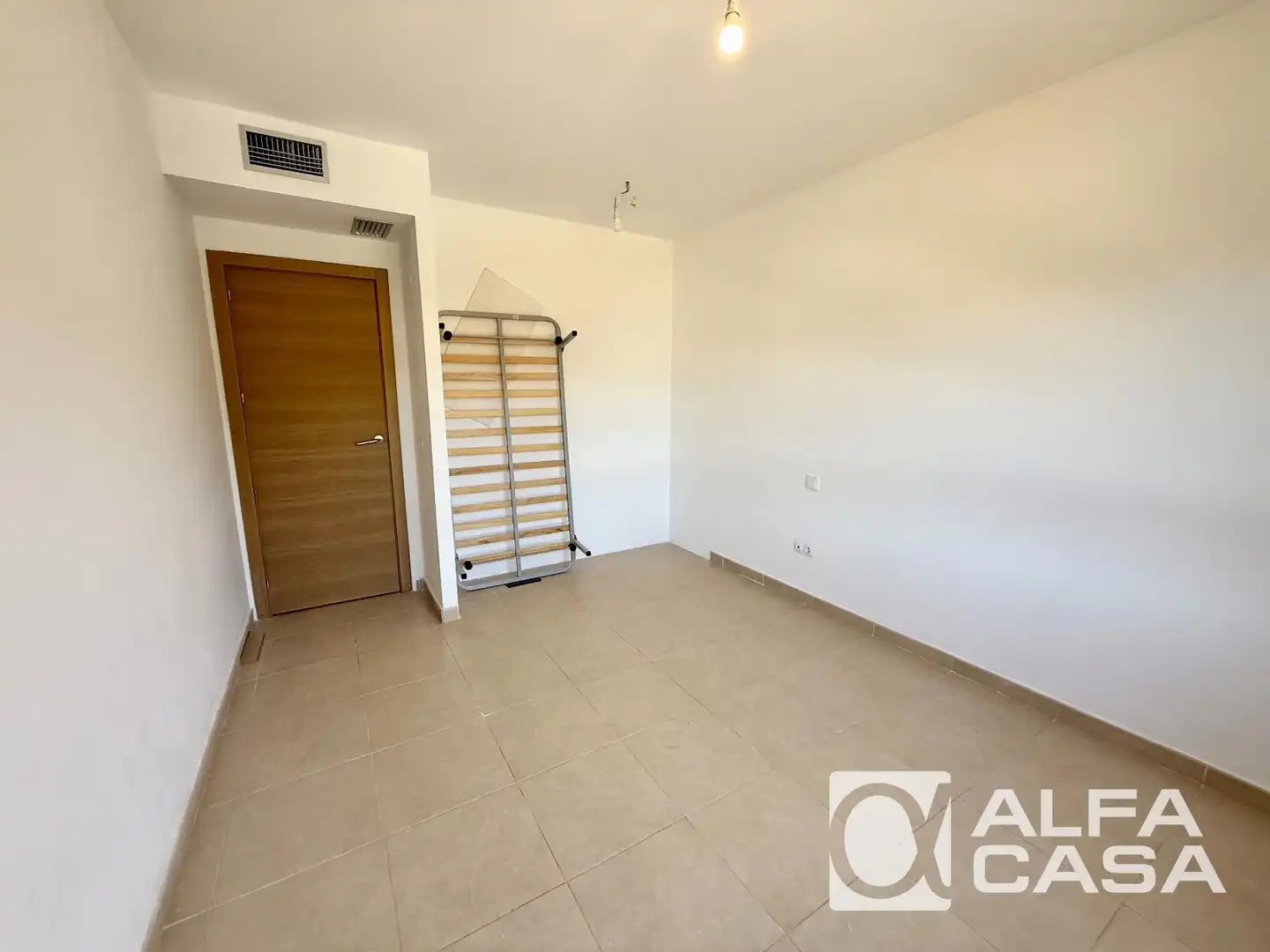 Wohnung zum Verkauf in Lloret de Mar mit Klimaanlage, Heizung und Terrasse