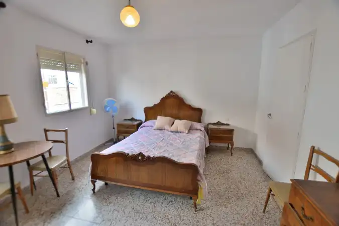 Reihenhaus mit Terrasse zum Verkauf in Calle Antonio Ordóñez 75, imagen 27