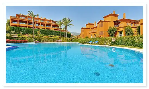 Flat with terrace for sale in Calle Pico Alcazaba 21, imagen 9