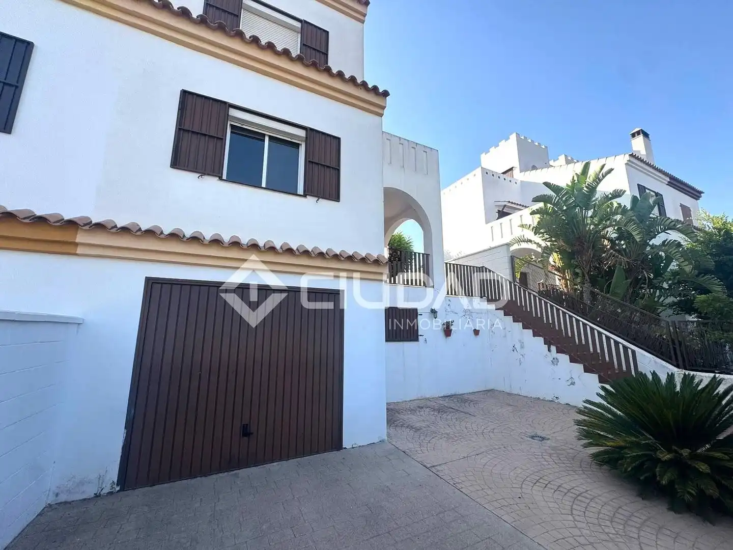 Vista exterior de Casa adosada en venda en Sanlúcar de Barrameda