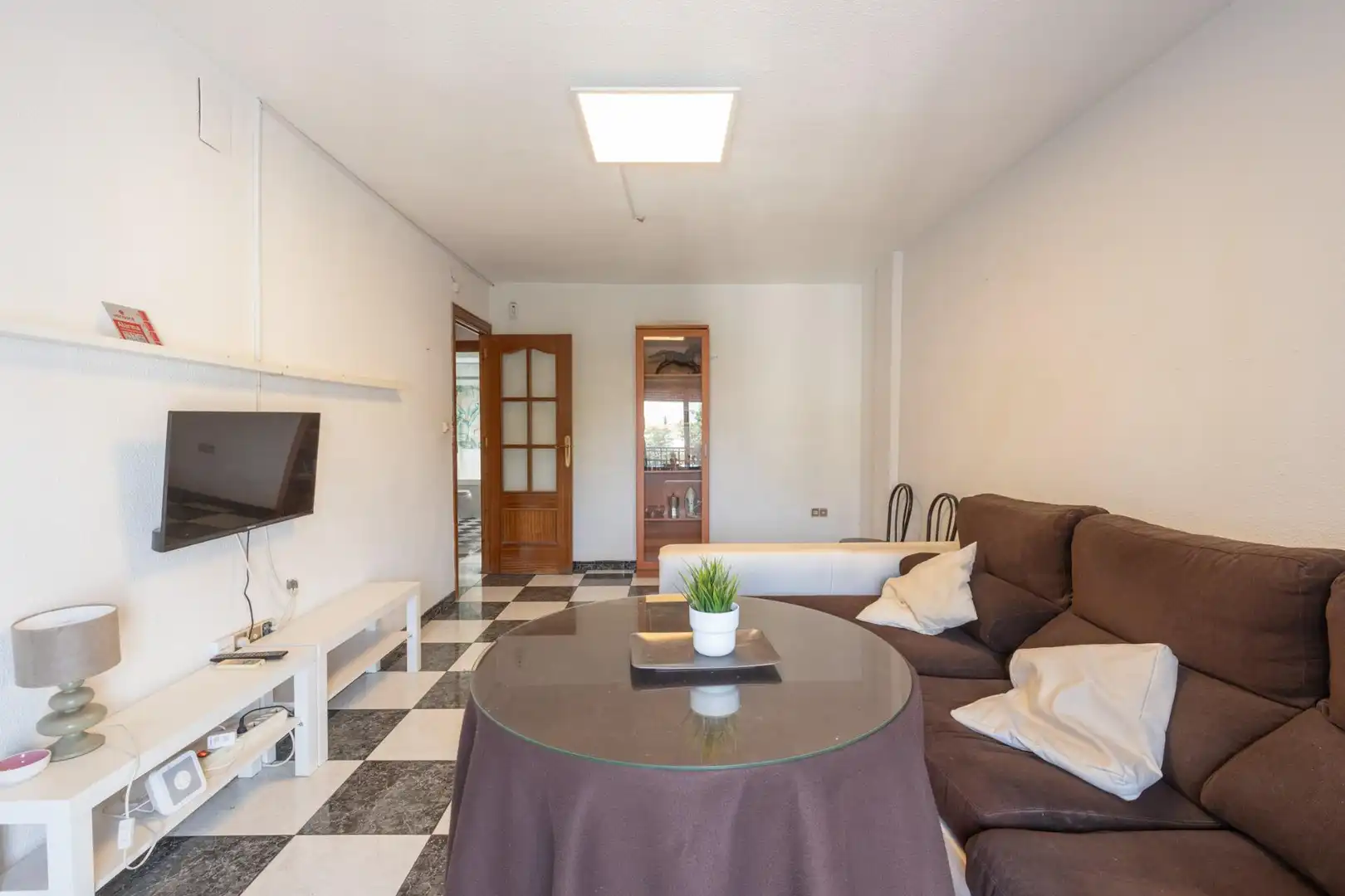 Sala de estar de Piso en venta en Granada con Aire acondicionado, Calefacción y Balcón