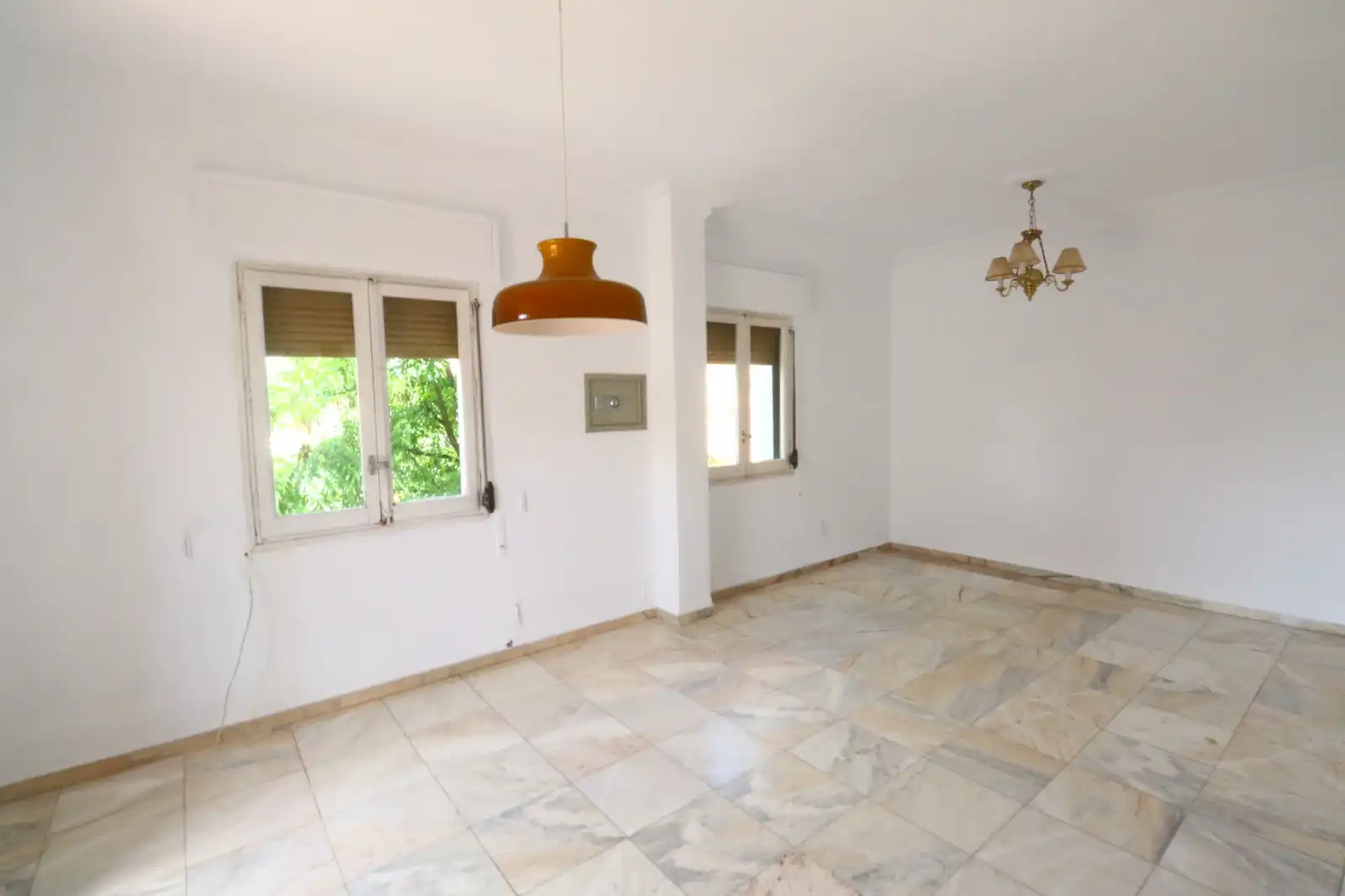 Comedor de Piso en venta en Sevilla con Terraza y Balcón