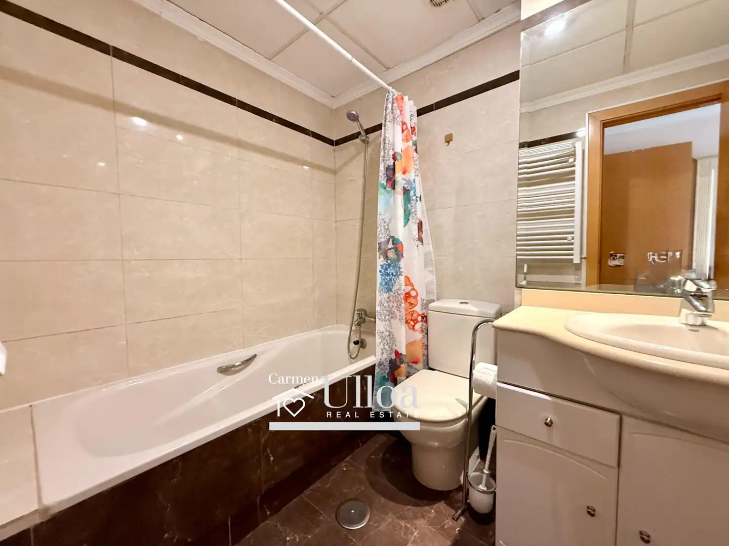 Baño de Piso en venta en Alicante / Alacant con Aire acondicionado, Terraza y Trastero