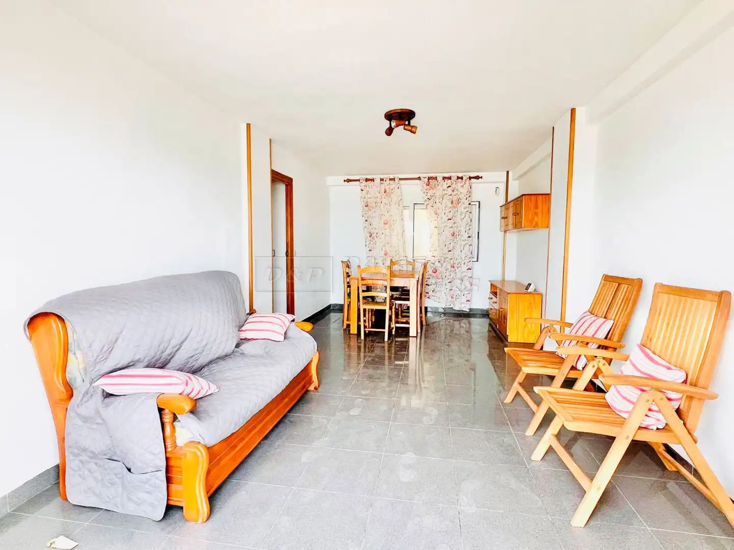 Sala de estar de Planta baja en venta en Torrevieja con Aire acondicionado, Terraza y Trastero