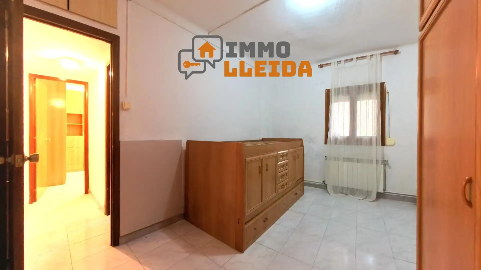 Habitación de Piso en venta en Artesa de Segre con Calefacción y Amueblado
