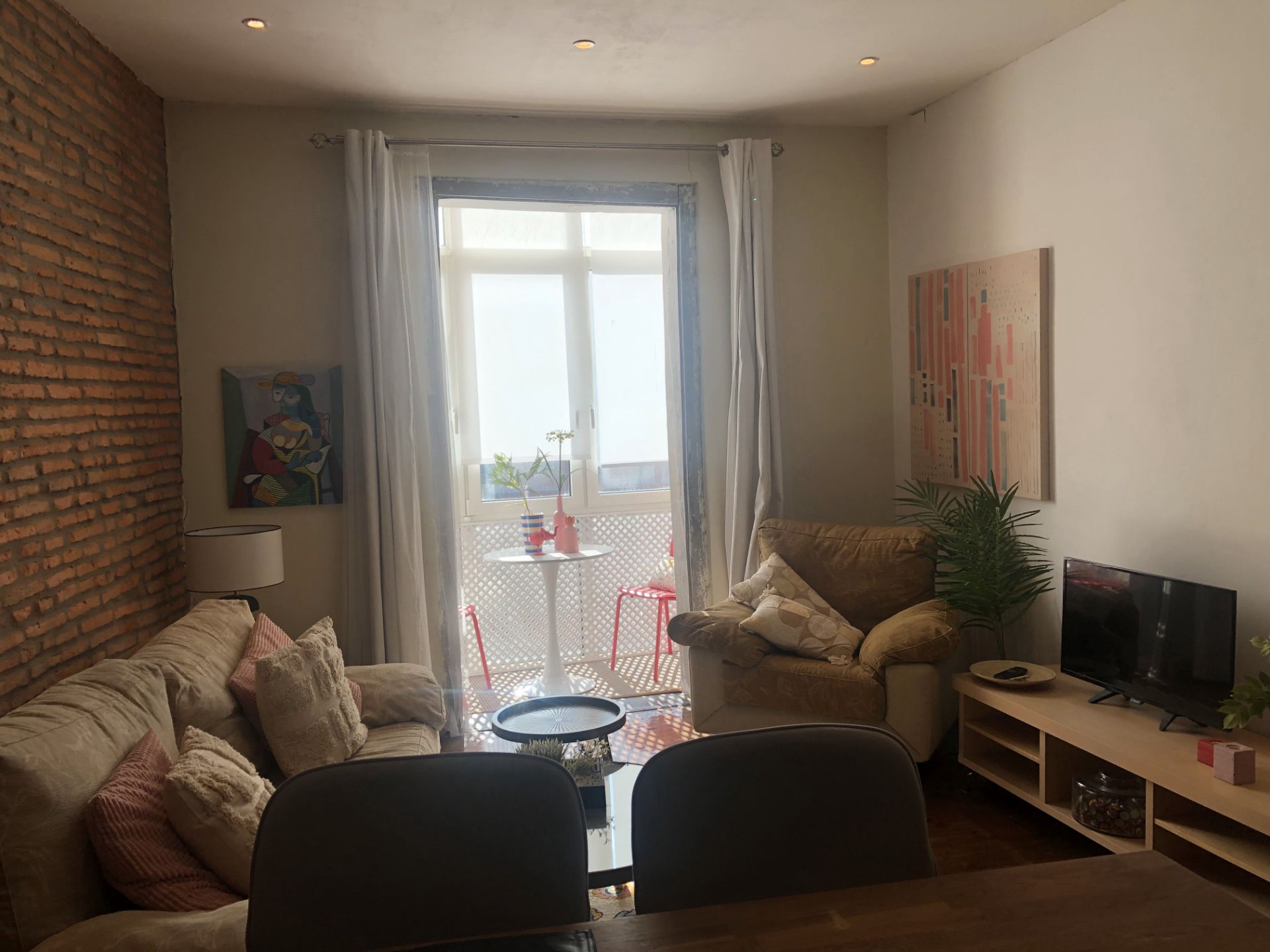 Living room of Flat for sale in Santander  with Parquet flooring, Terrace and Furnished