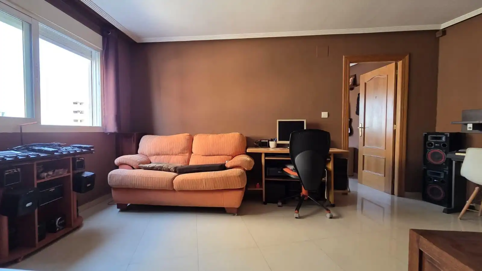Sala d'estar de Apartament en venda en Torrevieja amb Terrassa, Moblat i Balcó