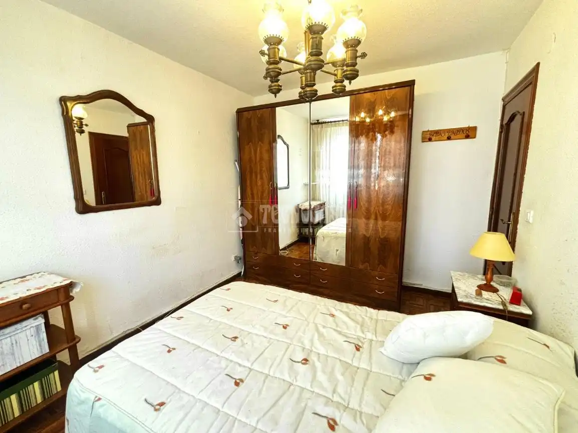 Habitación de Piso en venta en Camargo con Balcón