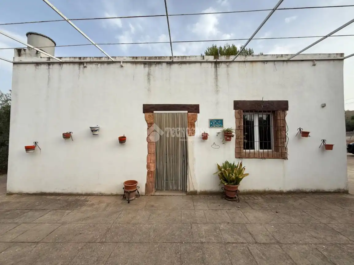 Jardí de Finca rústica en venda en Mengíbar