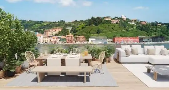 Terraza de Ático en venta en Barakaldo  con Terraza, Trastero y Piscina comunitaria