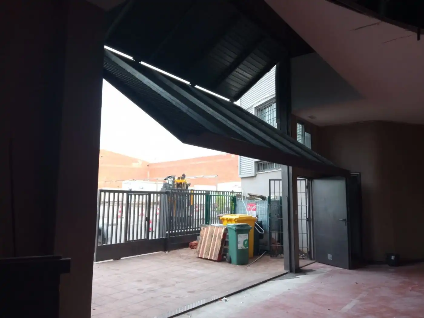 Nau industrial en venda en Rubí amb Calefacció