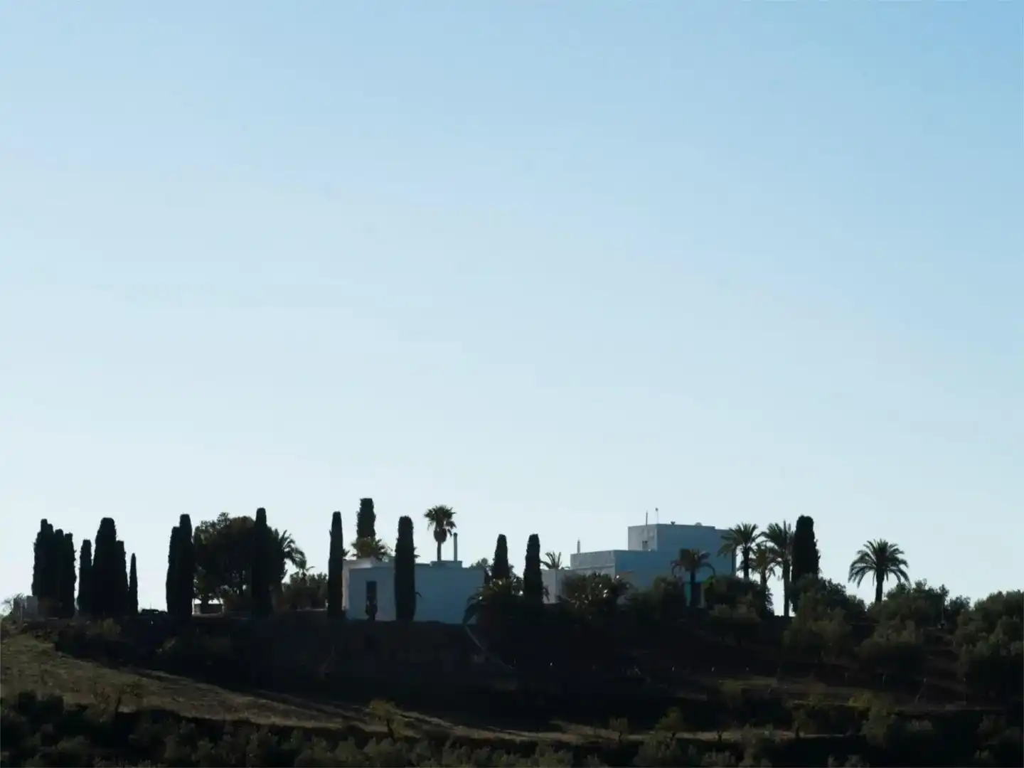 Vista exterior de Casa o xalet en venda en Peal de Becerro amb Aire condicionat, Jardí privat i Parquet
