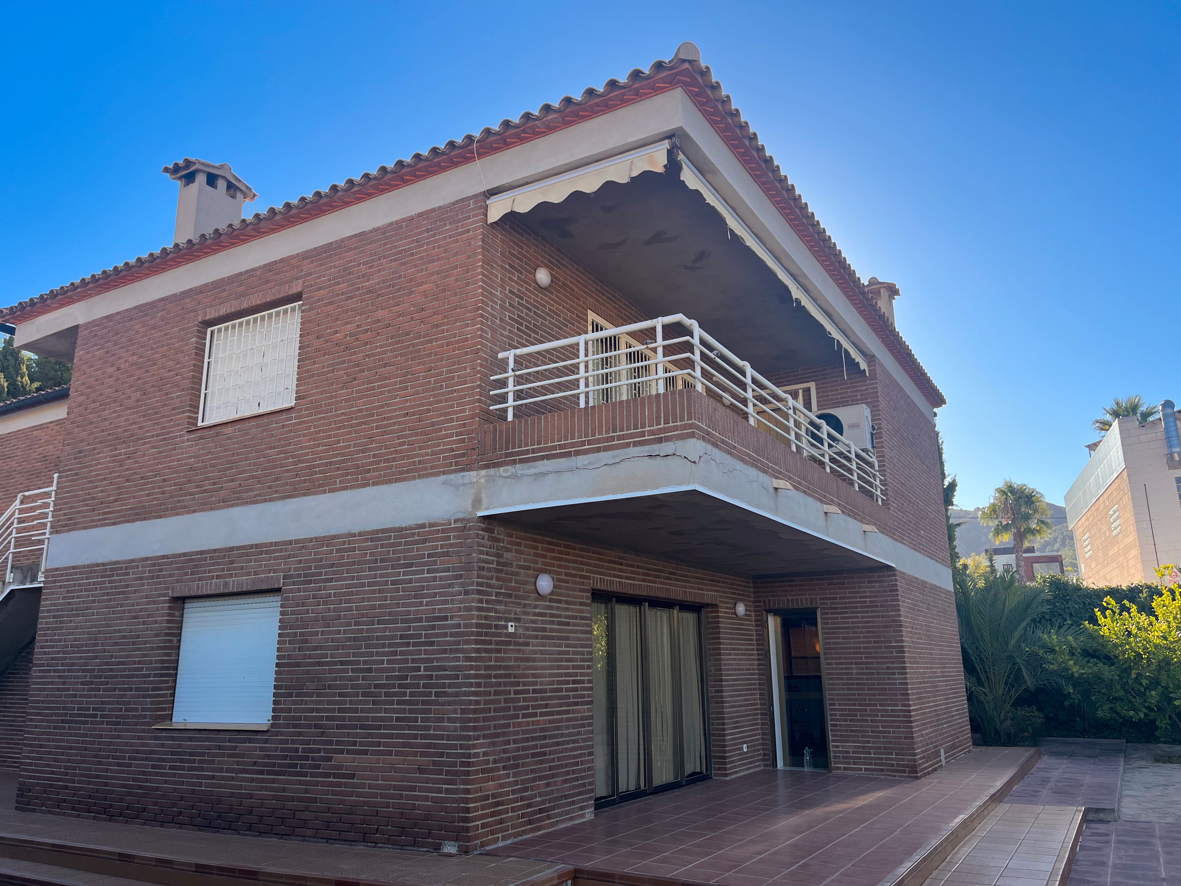 Exterior view of House or chalet for sale in Benidorm  with Air Conditioner, Heating and Private garden