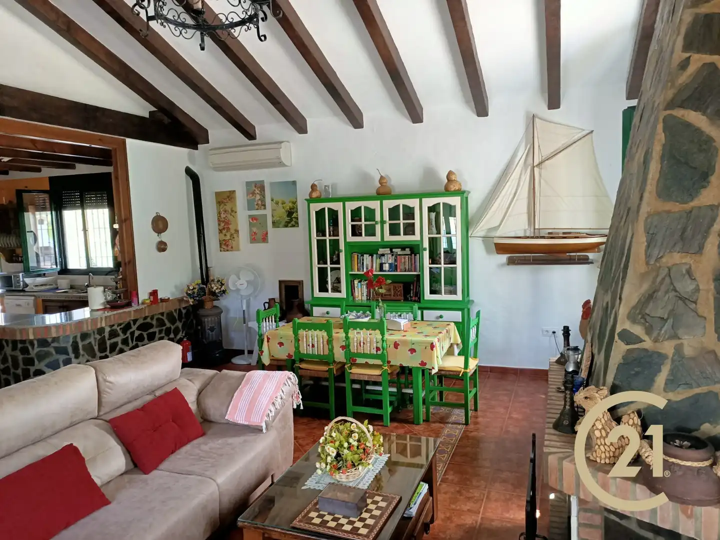 Sala de estar de Casa o chalet en venta en El Gastor con Aire acondicionado, Jardín privado y Terraza