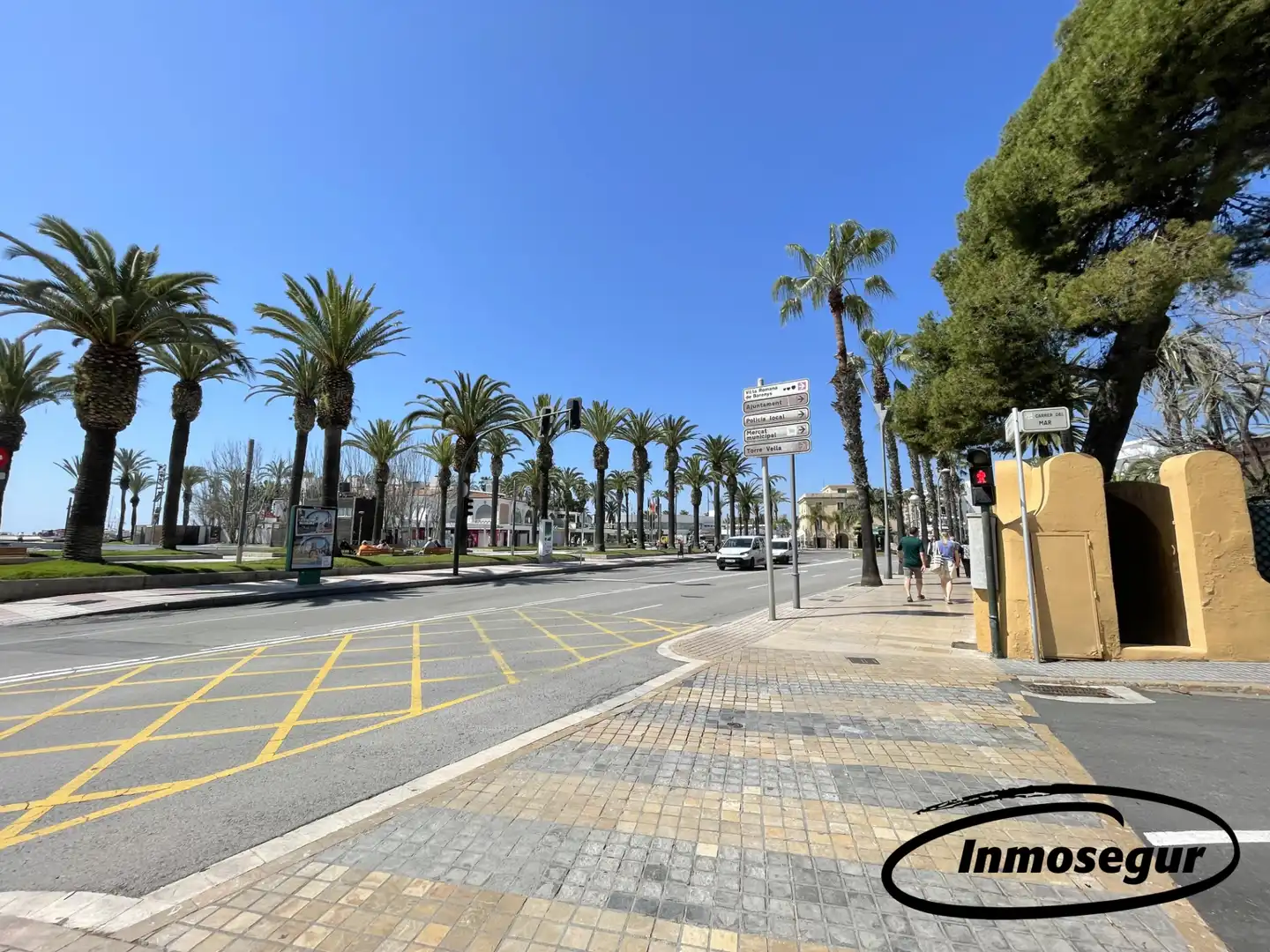 Vista exterior de Casa o xalet en venda en Salou amb Aire condicionat, Jardí privat i Terrassa
