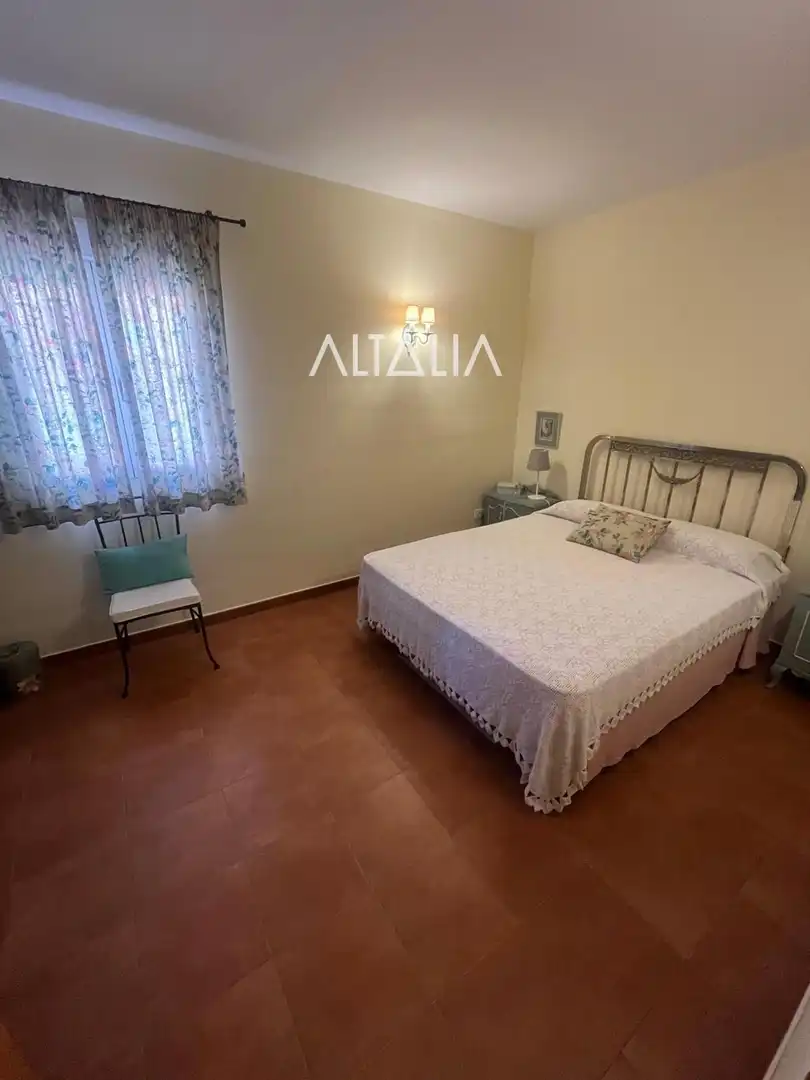 Dormitori de Casa o xalet en venda en Torrejoncillo del Rey amb Calefacció, Terrassa i Alarma