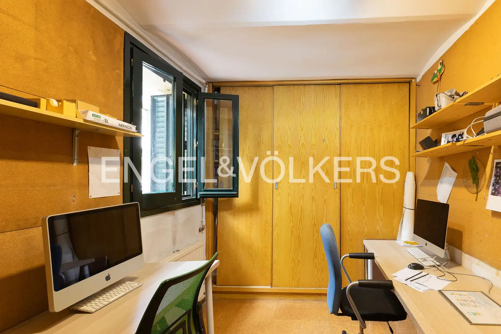 Houses for sale in Madrid  with Air Conditioner, Heating and Private garden