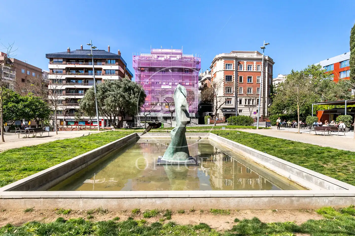 Außenansicht von Büro zum Verkauf in Barcelona mit Klimaanlage