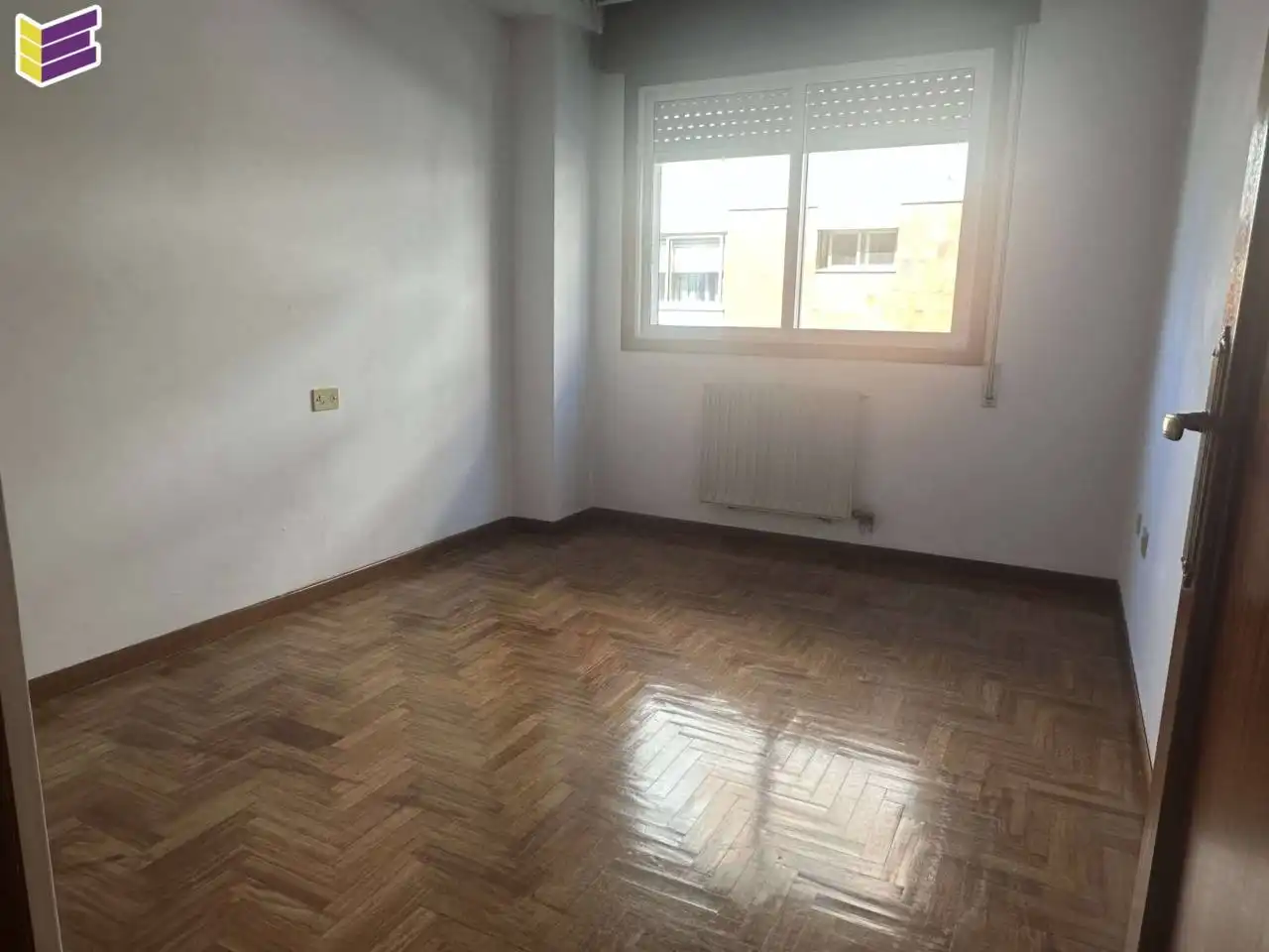Bedroom of Flat for rent in Redondela  with Heating and Storage room