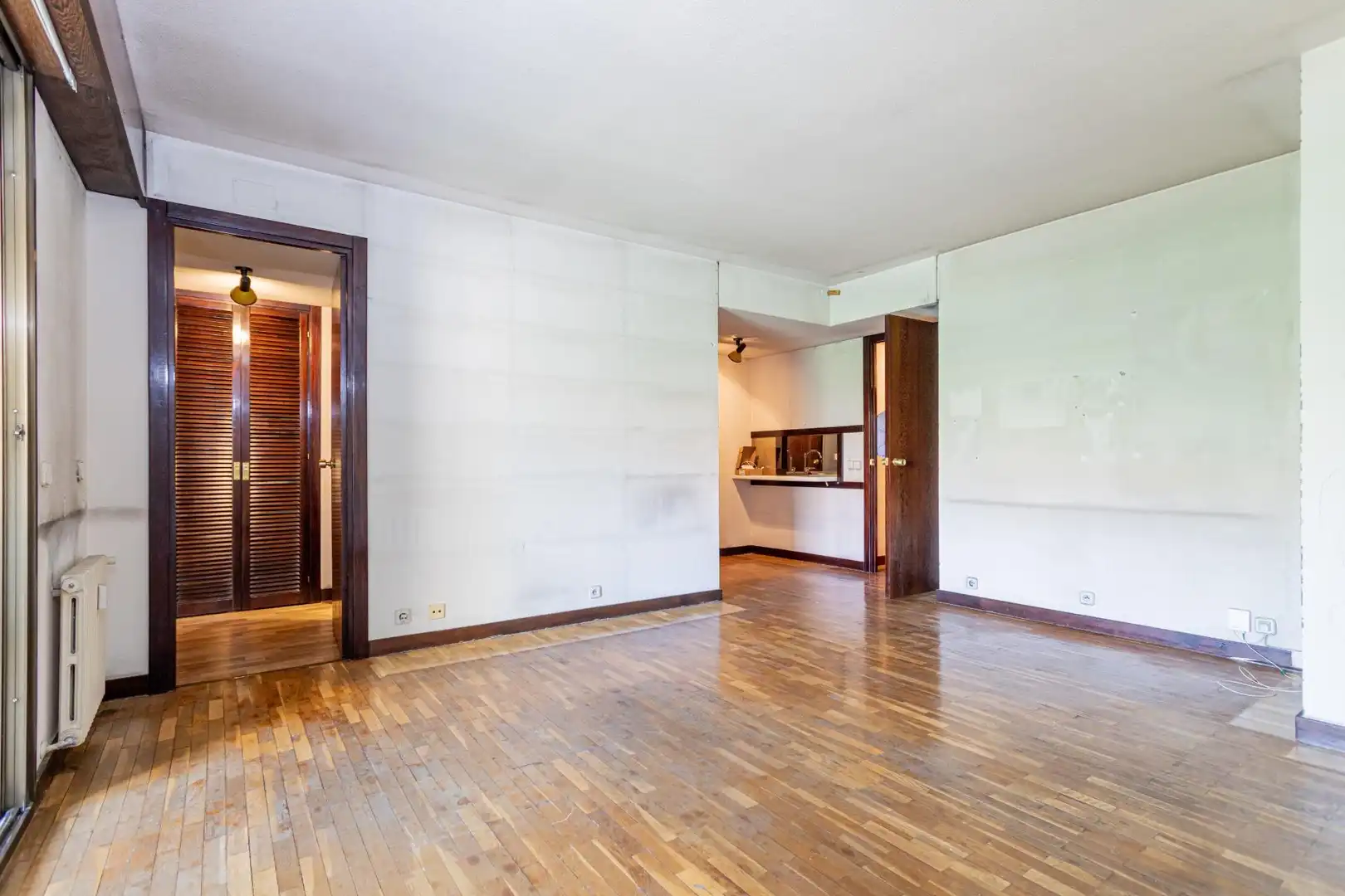 Flat for sale in Madrid  with Heating, Parquet flooring and Community pool