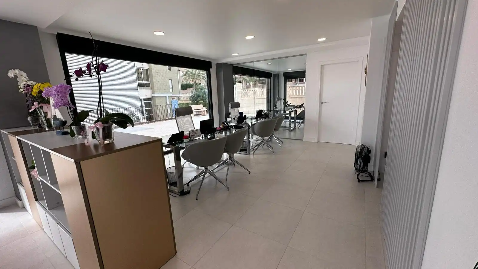Local en venta en Elche / Elx con Aire acondicionado