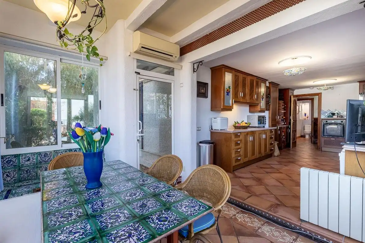 Cocina de Casa o chalet en venta en Almuñécar con Aire acondicionado, Calefacción y Jardín privado