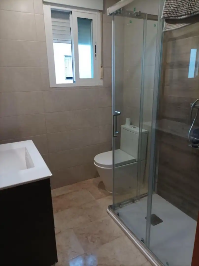 Bany de Pis en venda en Córdoba amb Balcó