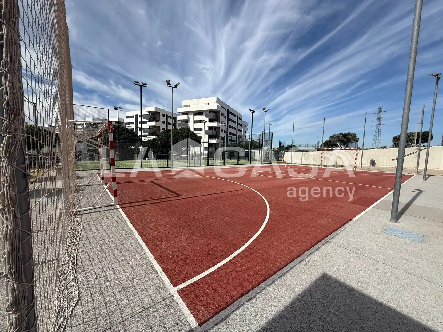 Piso en venta en Entrenúcleos