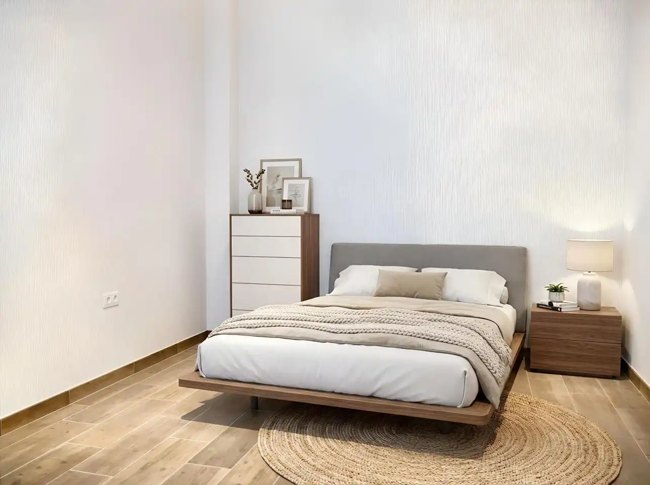 Habitación de Casa adosada en venta en Sevilla con Aire acondicionado, Calefacción y Parquet