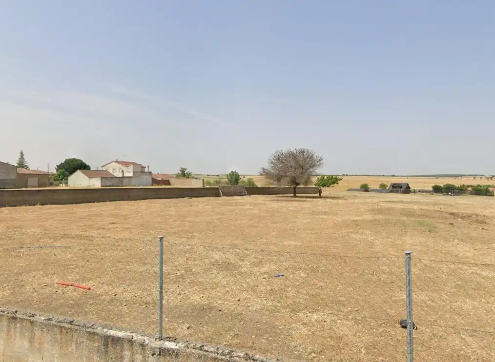 Terreno residenziale in vendita a Pelabravo