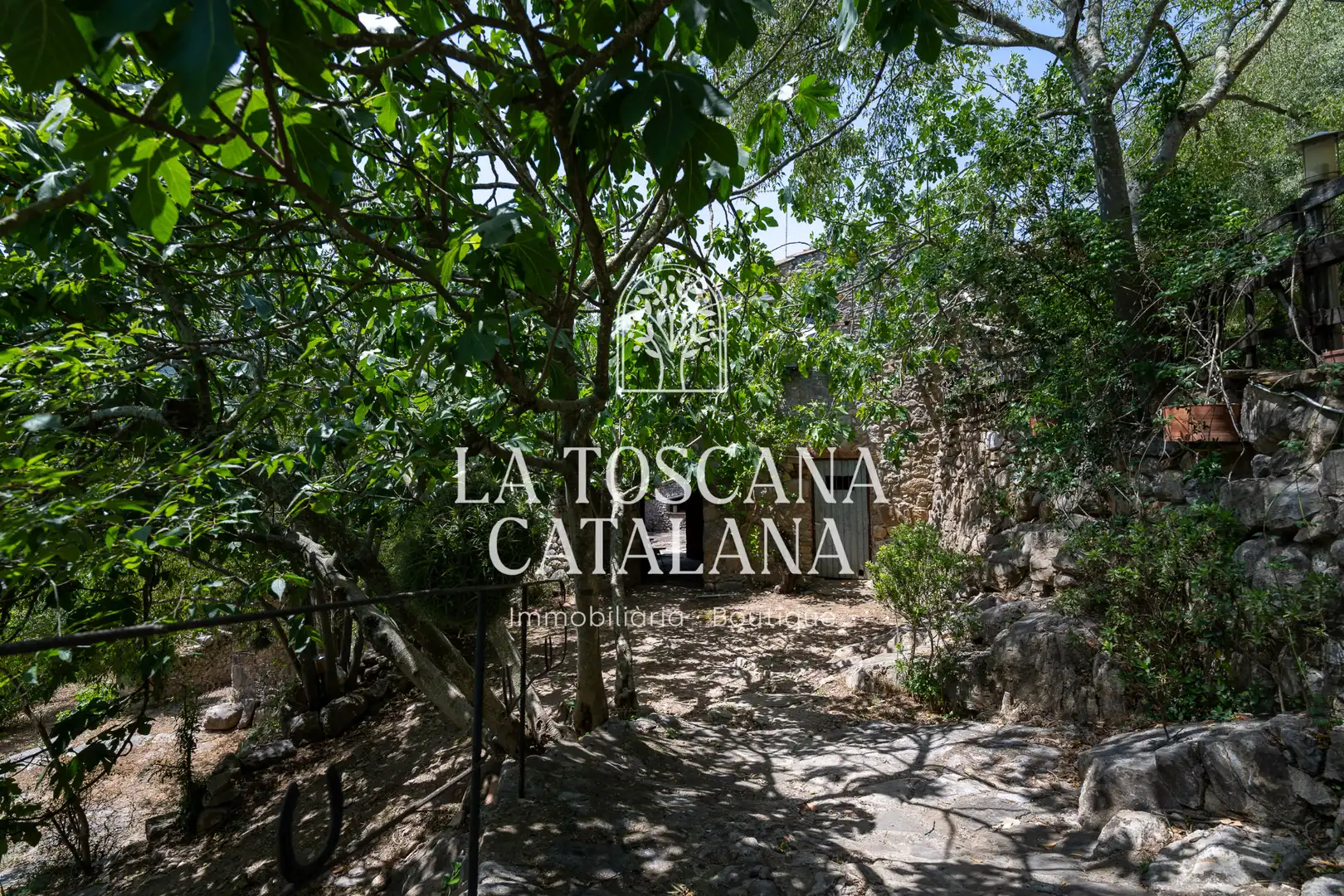 Finca rústica en venta en Sales de Llierca con Aire acondicionado, Calefacción y Jardín privado